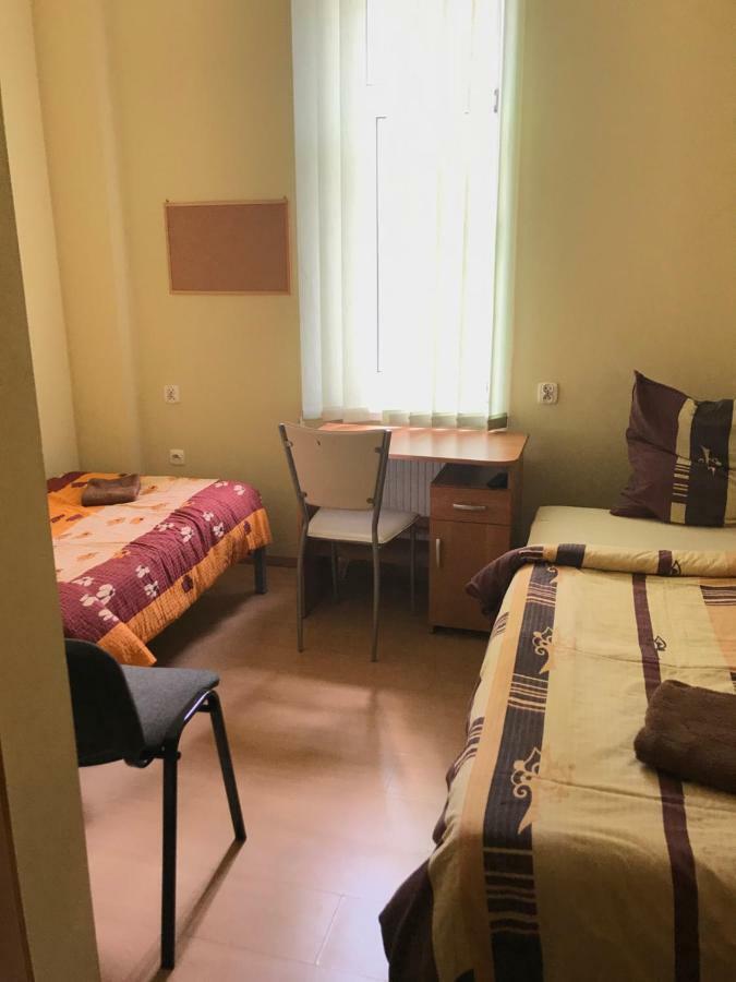 Auberge de jeunesse Clarus Mons Studio à Częstochowa Extérieur photo