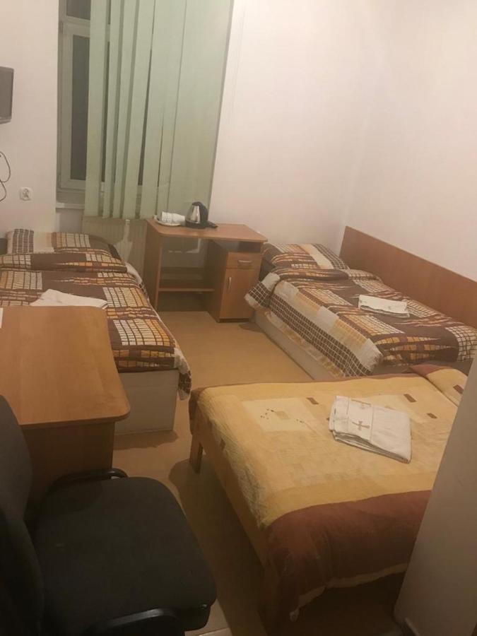 Auberge de jeunesse Clarus Mons Studio à Częstochowa Extérieur photo